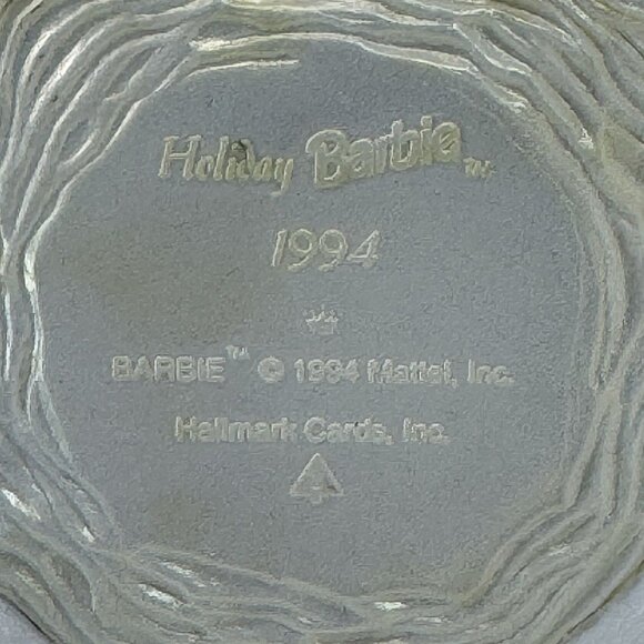 Vintage 1994 Hallmark Holiday Barbie Keepsake Ornament Second Edition Gold - Picture 9 of 16